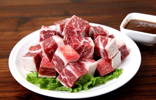 冬季多給孩子吃牛羊肉